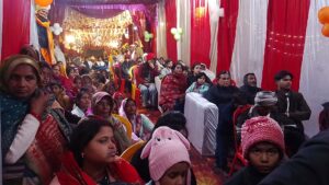 गुरू दर्शन को उमड़ी भीड़